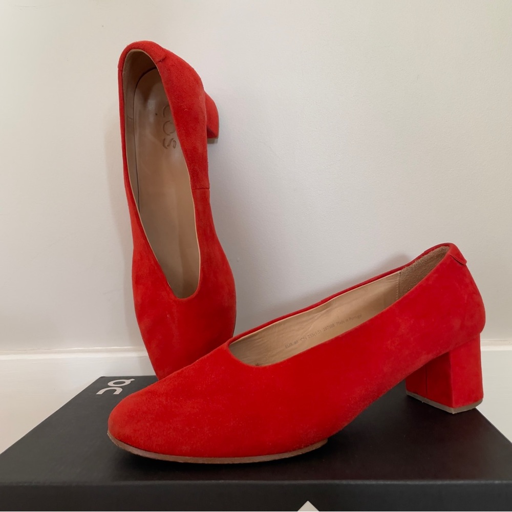 Cos size 40 ( 8.5 )